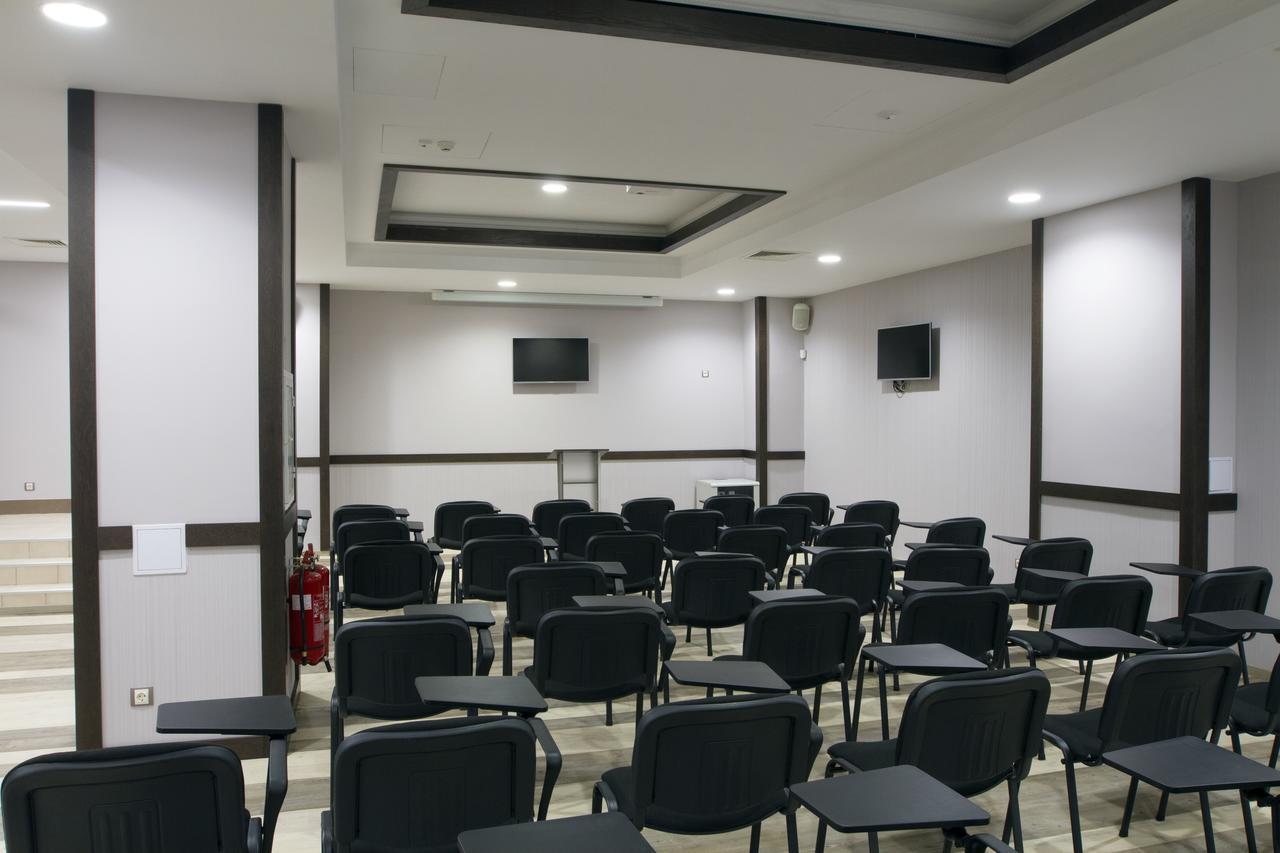 Hotel Etropolia Etropole Ngoại thất bức ảnh
