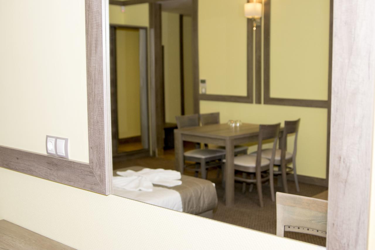 Hotel Etropolia Etropole Ngoại thất bức ảnh