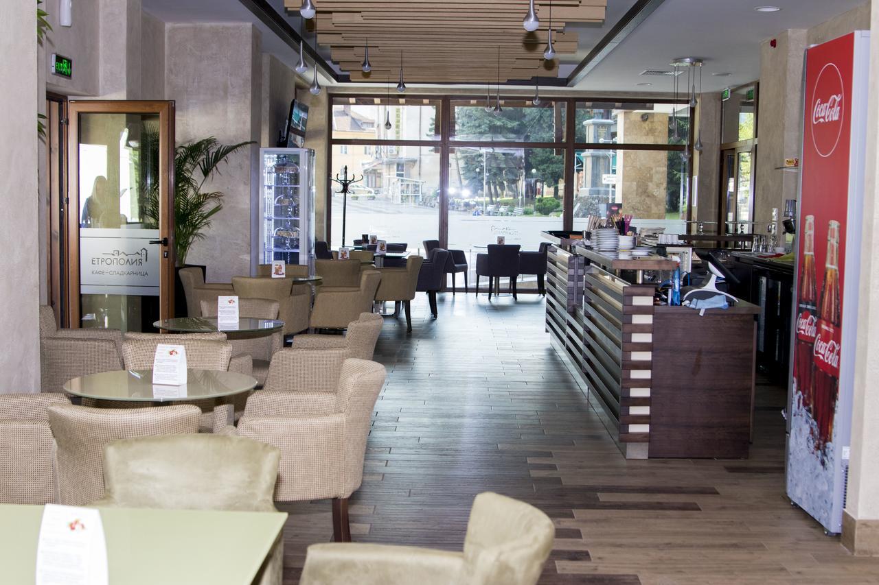 Hotel Etropolia Etropole Ngoại thất bức ảnh